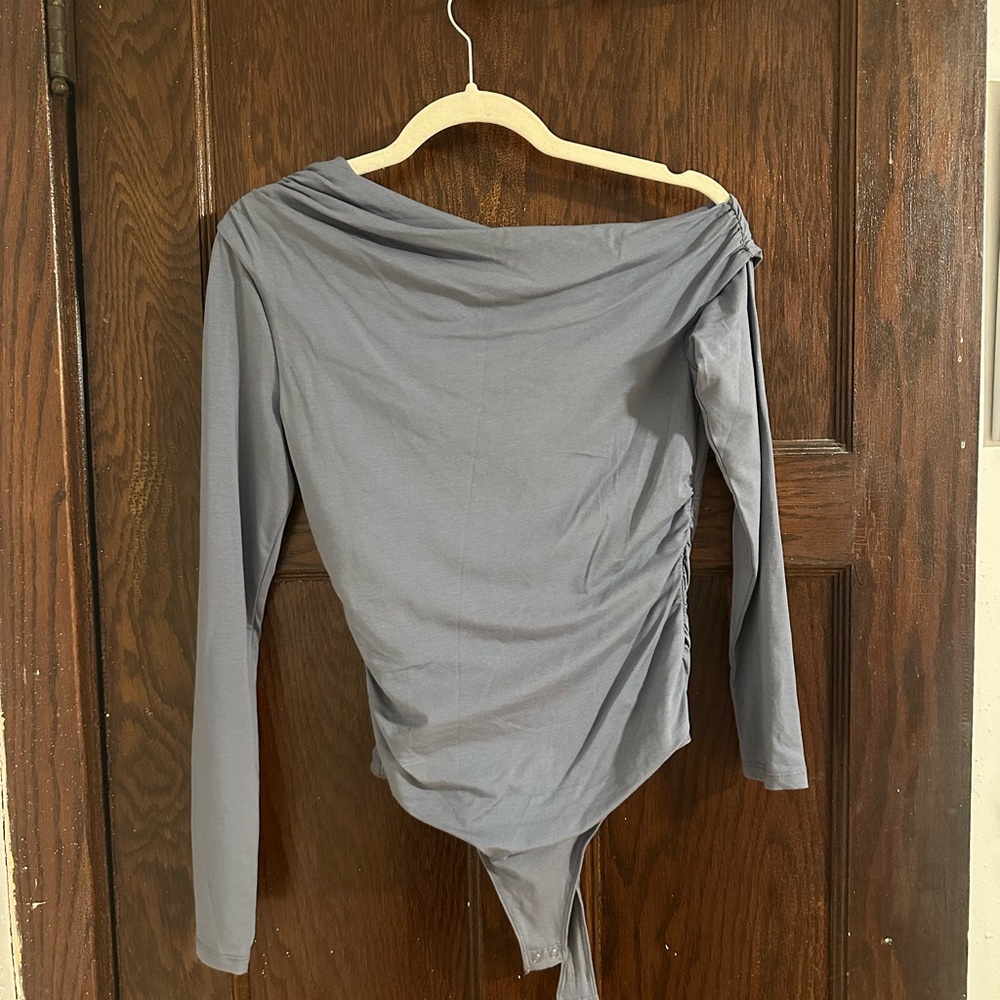 Abercrombie long sleeve asymmetrical draped body suit